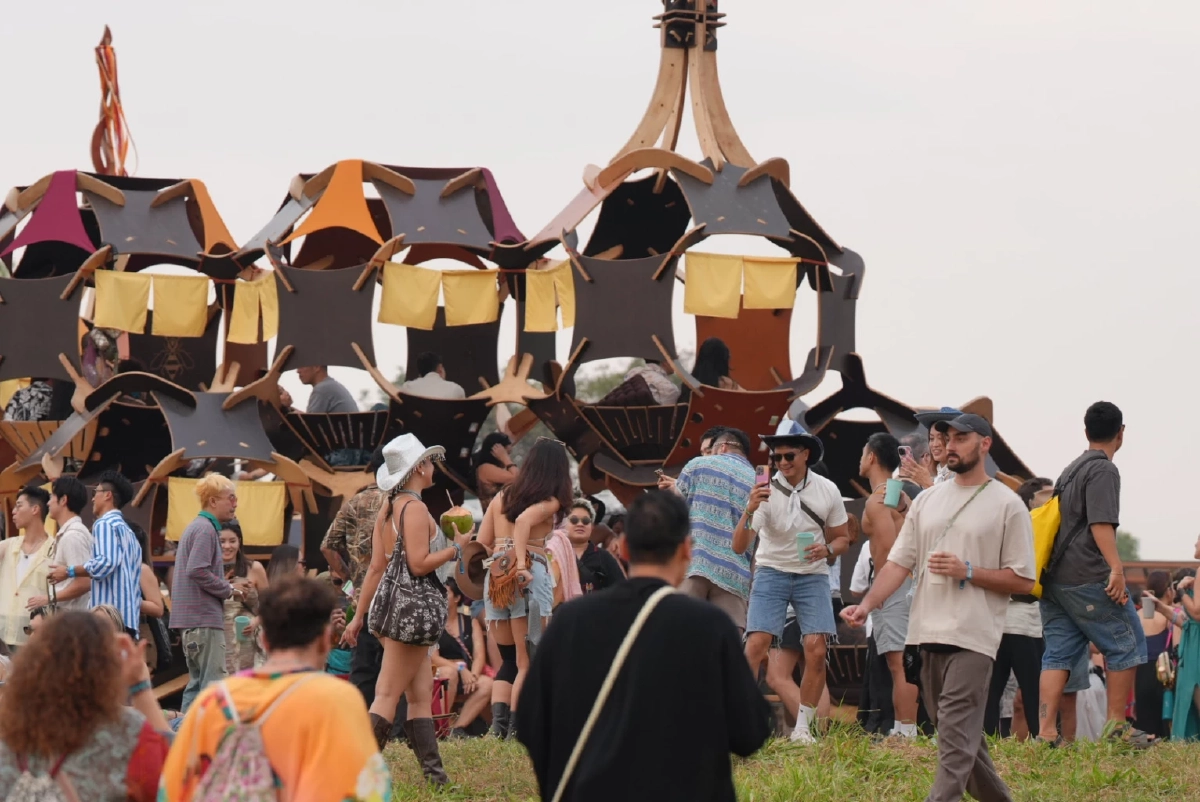 ททท. โชว์พลังเสน่ห์ไทย “หมอลำ” บนเวที Wonderfruit 2025 ยกระดับวัฒนธรรมไทย