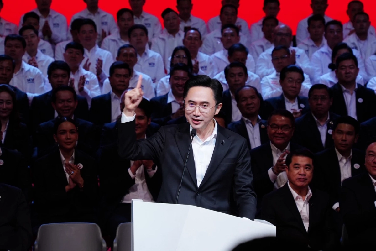 เพื่อไทย ประกาศกวาดส.ส. 200 เก้าอี้ ทำได้ ทำให้ไทยยิ่งใหญ่