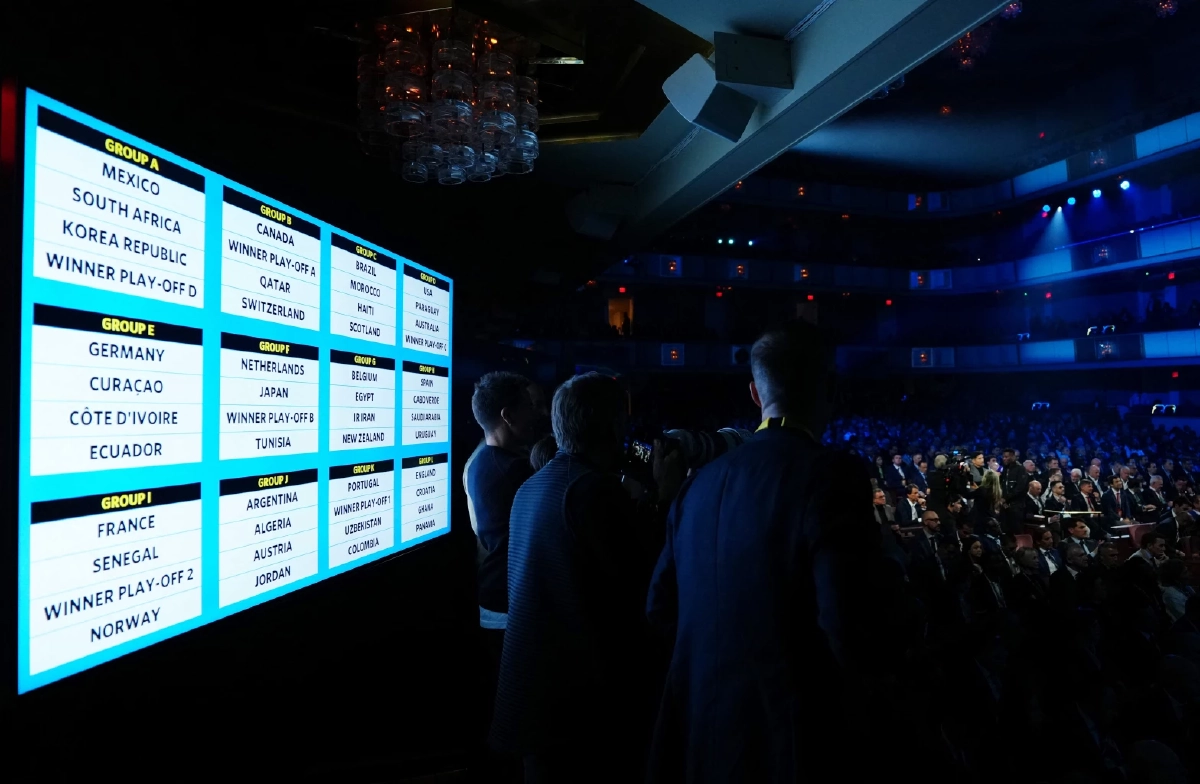สรุปผลการจับสลากแบ่งกลุ่ม ฟุตบอลโลก 2026 รอบสุดท้าย ทุกกลุ่ม เช็กเลย Credit ภาพ REUTERS 