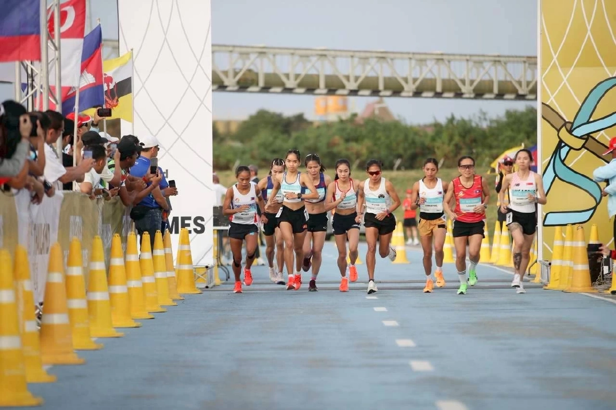 มาราธอนซีเกมส์ ที่เงียบจนน่าใจหาย ไม่ถ่ายทอด ไม่มีงบ ชุดแข่งที่สร้างบาดแผล Credit ภาพ สมาคมกีฬากรีฑาแห่งประเทศไทยฯ 