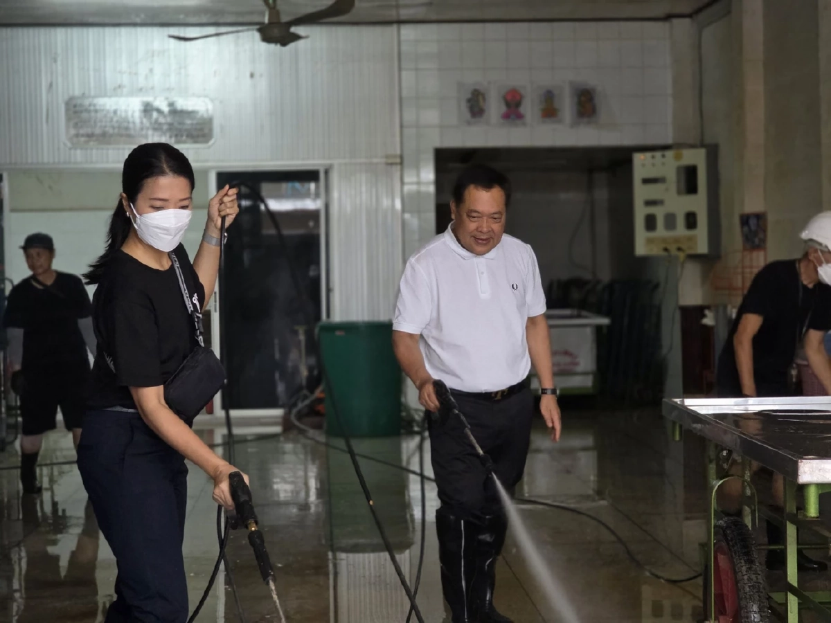 ทวี-ธีรรัตน์ ประชาชาติ-เพื่อไทย” ผนึกกำลัง Kick off ฟื้นฟูหาดใหญ่