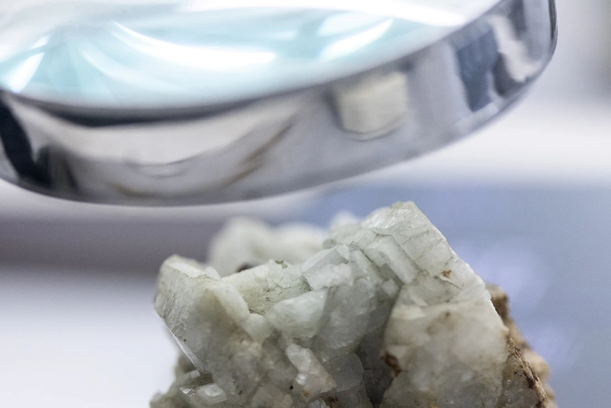 ครั้งแรกของโลก! ญี่ปุ่นเตรียมทดสอบขุด ‘แร่แรร์เอิร์ธ’ จากก้นทะเลลึก