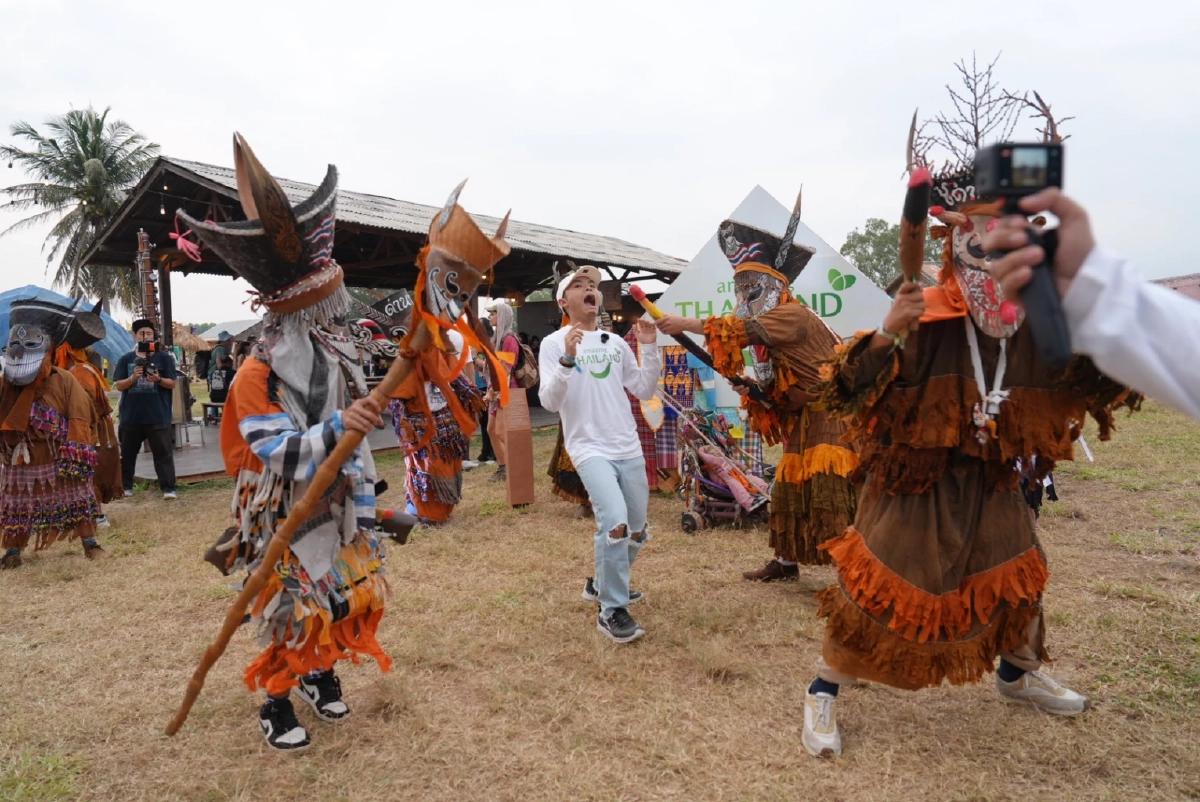 ททท. โชว์พลังเสน่ห์ไทย “หมอลำ” บนเวที Wonderfruit 2025 ยกระดับวัฒนธรรมไทย