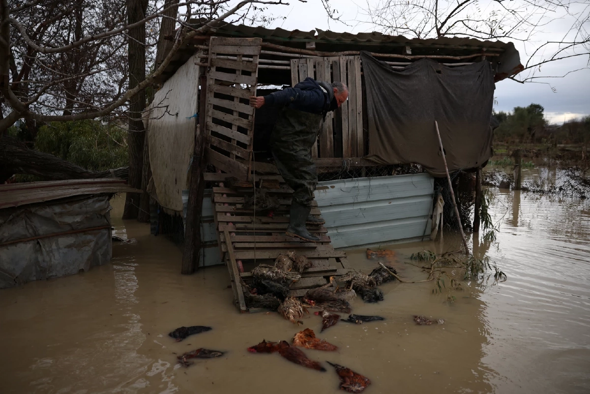 น้ำท่วมแอลบาเนีย Cr.Reuters