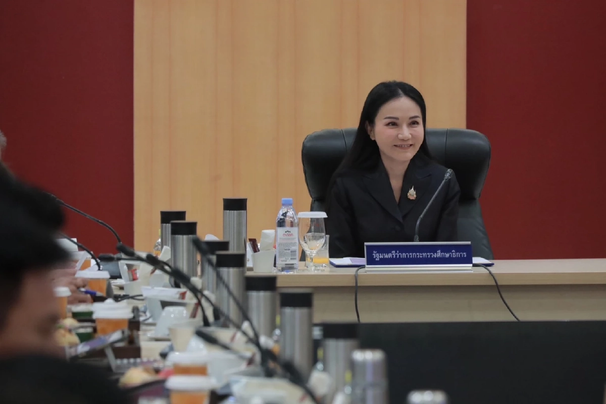 รมว.นฤมล ฝากบอร์ดอาชีวะชุดใหม่เร่งพัฒนา "ครูอาชีวะ" เท่าทันโลก