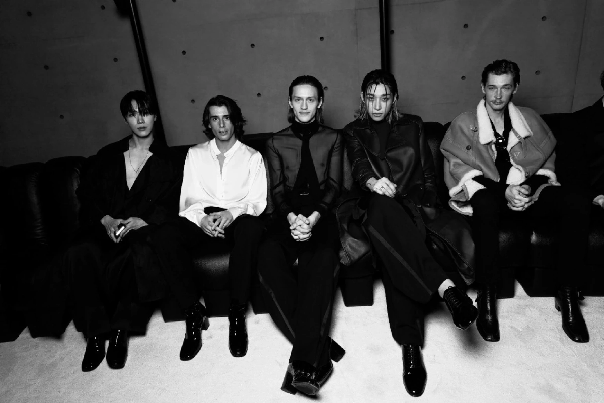 All Time Iconic! เช็คลิสต์ความหล่อ 4 ปี ส่องลุค ‘เตนล์ ชิตพล’ ในงาน YSL Fashion Week