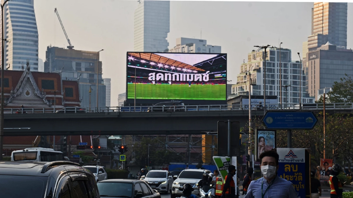"คาราบาว" ชวนแฟนบอลลีกอังกฤษ "เชียร์ทุกนัดสุดทุกแมตช์ตลอดฤดูกาล 2025/26"