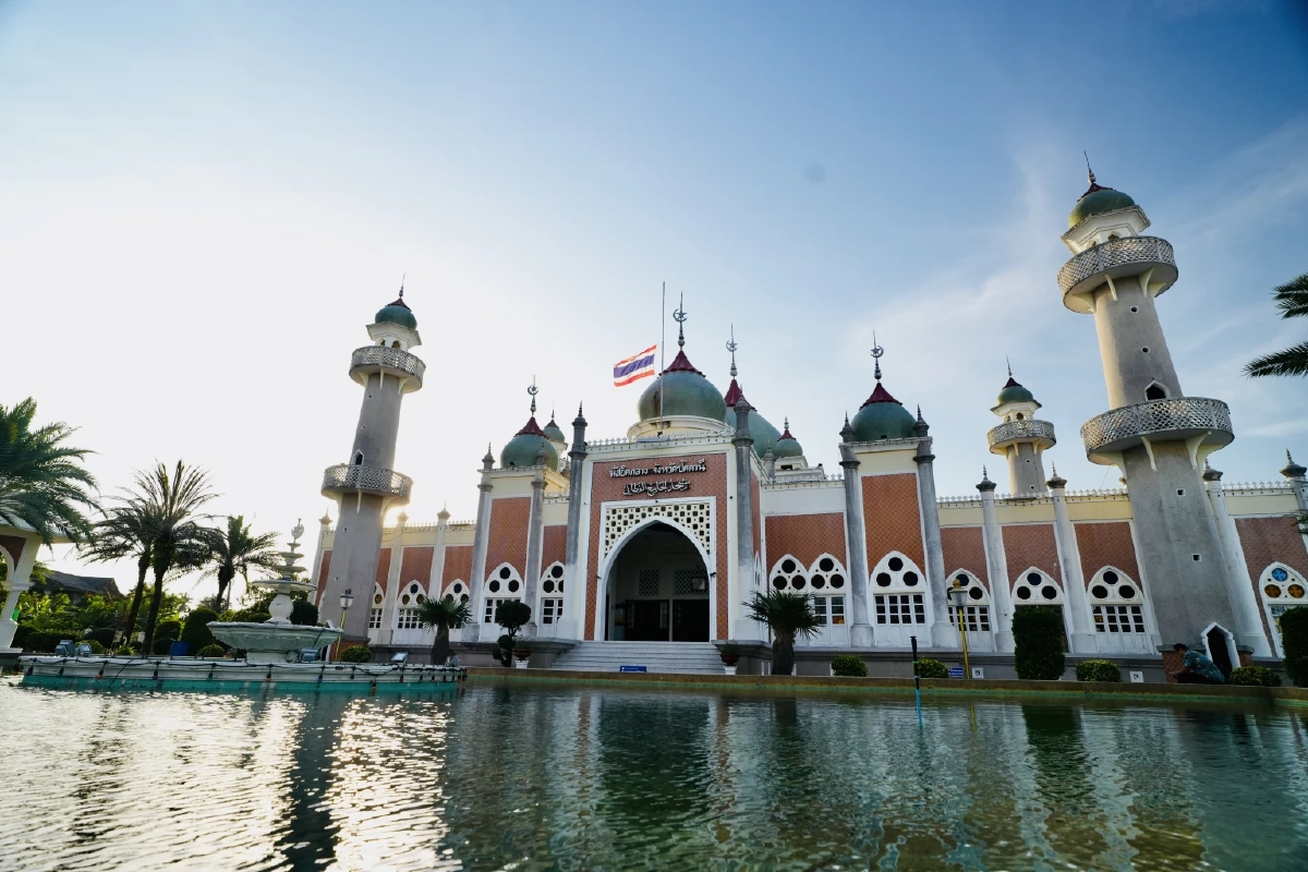 เปิดมุมมองใหม่ที่จะทำให้คุณหลงรักการท่องเที่ยวจนหมดหัวใจ นราธิวาส Harmony of Life