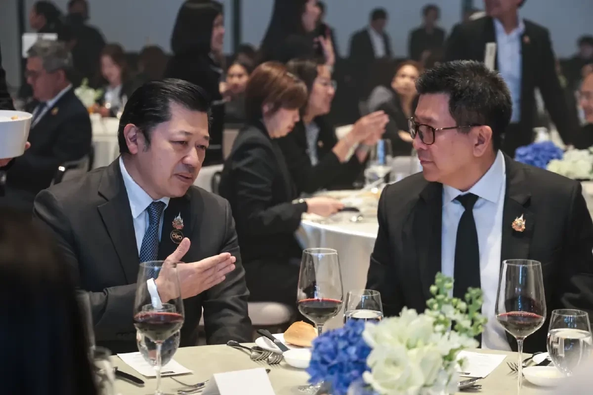 CREDIT : กรุงเทพธุรกิจ