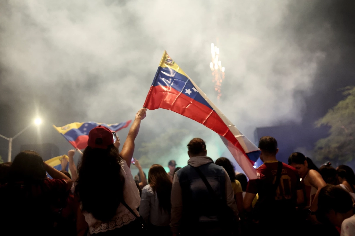 เวเนซุเอลา : จากเศรษฐีน้ำมันสู่รัฐล้มเหลว - เงินเฟ้อพุ่ง หนี้สาธารณะท่วมหัว Credit ภาพ REUTERS 