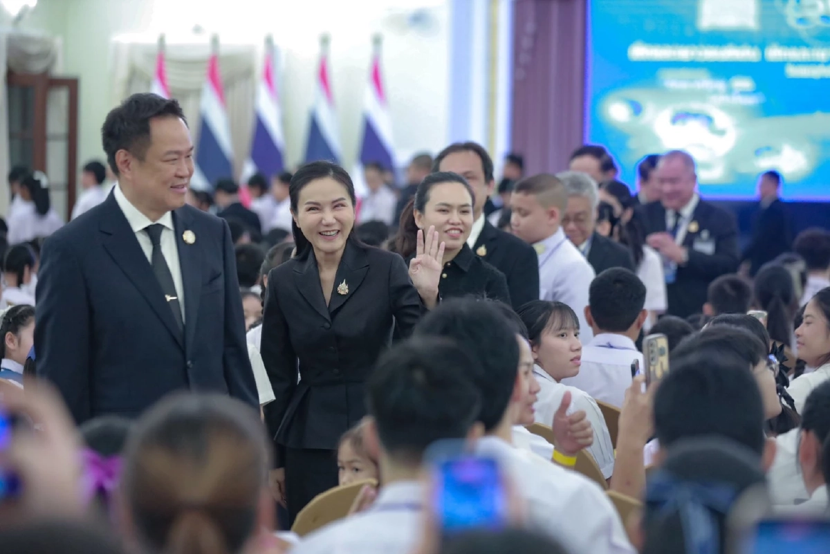 รมว.นฤมล นำเด็ก-เยาวชนดีเด่น รับรางวัลเชิดชูเกียรติจากนายกฯ เนื่องในวันเด็กแห่งชาติ