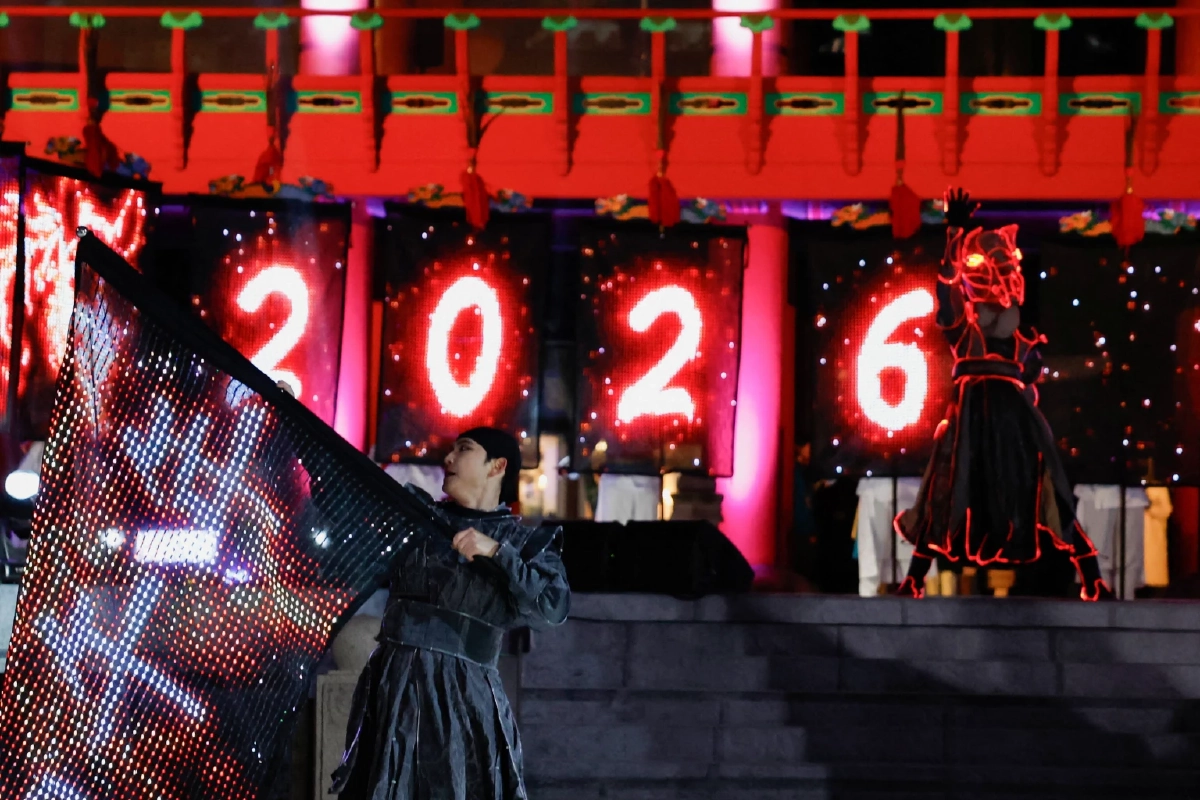 ‘ปี 2026’ จะเป็นปีที่ดีไหม?  คนรุ่นมิลเลนเนียล – Gen Z พึ่ง AI ดูดวงรับปีใหม่