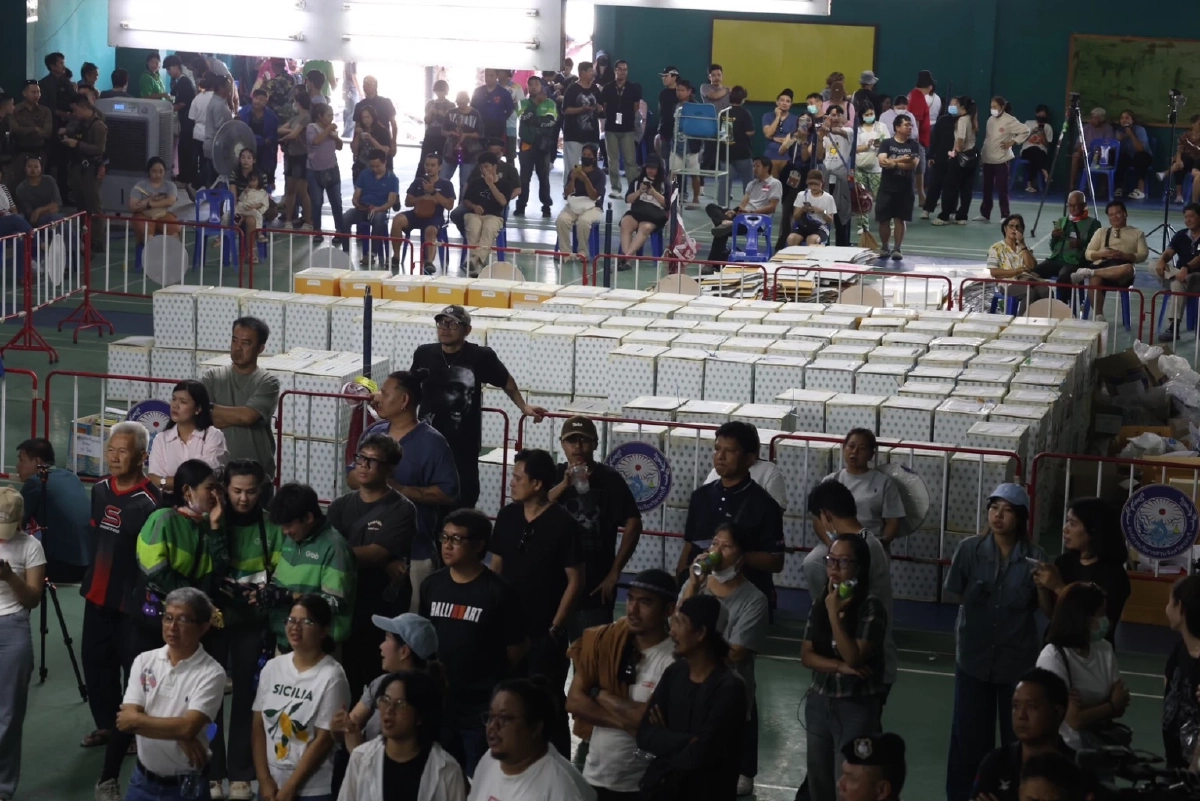 สรุปให้  กกต. ยังไม่สั่งนับคะแนนใหม่ชลบุรี เลือกตั้ง 2569 ขอใช้เวลาตรวจสอบ 2 วัน