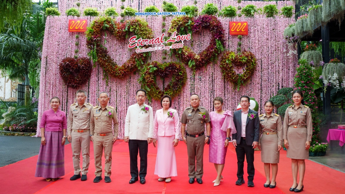 วาเลนไทน์ 2569 ‘จดทะเบียนสมรสบนหลังช้าง’ ที่สวนนงนุช ชูไทยสู่สายตานานาชาติ