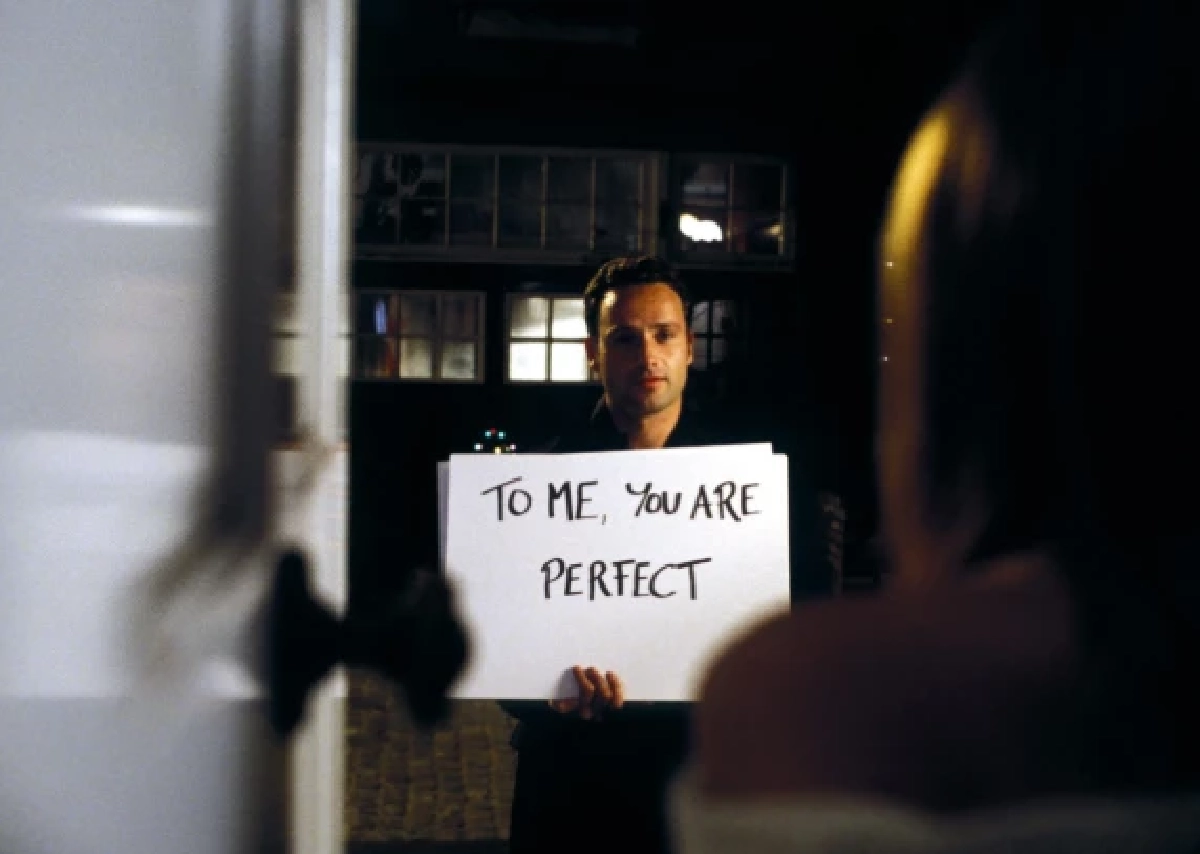 Love Actually กับด้านมืดความโรแมนติก  เมื่อความรักคือการคุกคาม