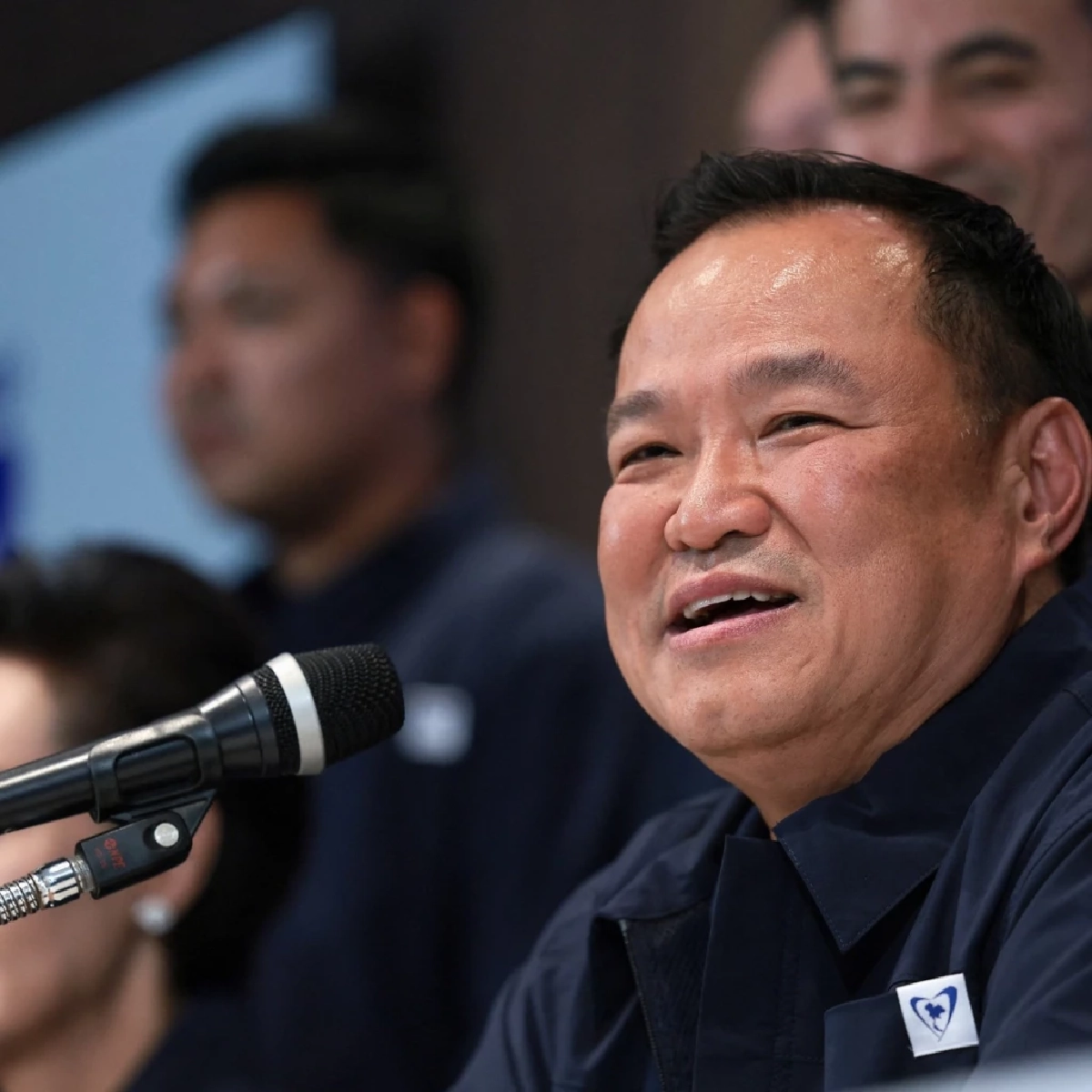 เลือกตั้ง 2569 : โพลโค้งสุดท้ายชี้ทิศทางรัฐบาลใหม่ ใครจับขั้วได้เปรียบ