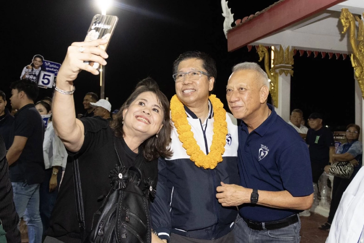 'สันติ ปิยะทัต' แท็กทีมแกนนำภูมิใจไทย หาเสียงเลือกตั้ง 2569 จ.สุราษฎร์ธานี