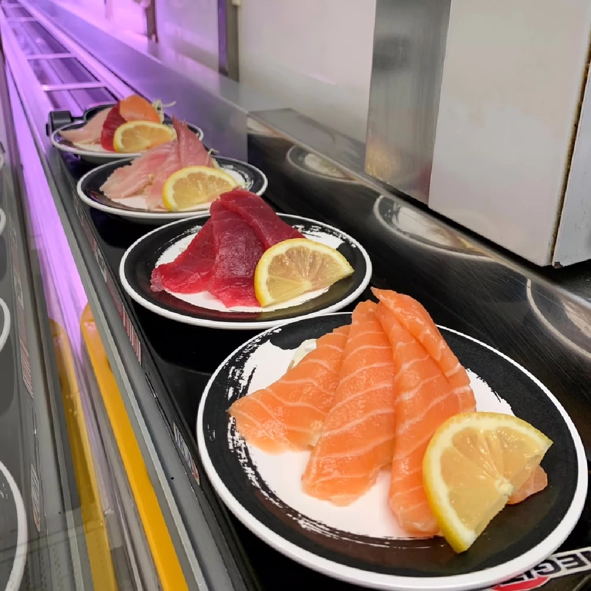 ชวนส่องตลาด ‘ซูชิสายพาน’ ในไทยปี 2026 ยังคงน่าจับตามอง