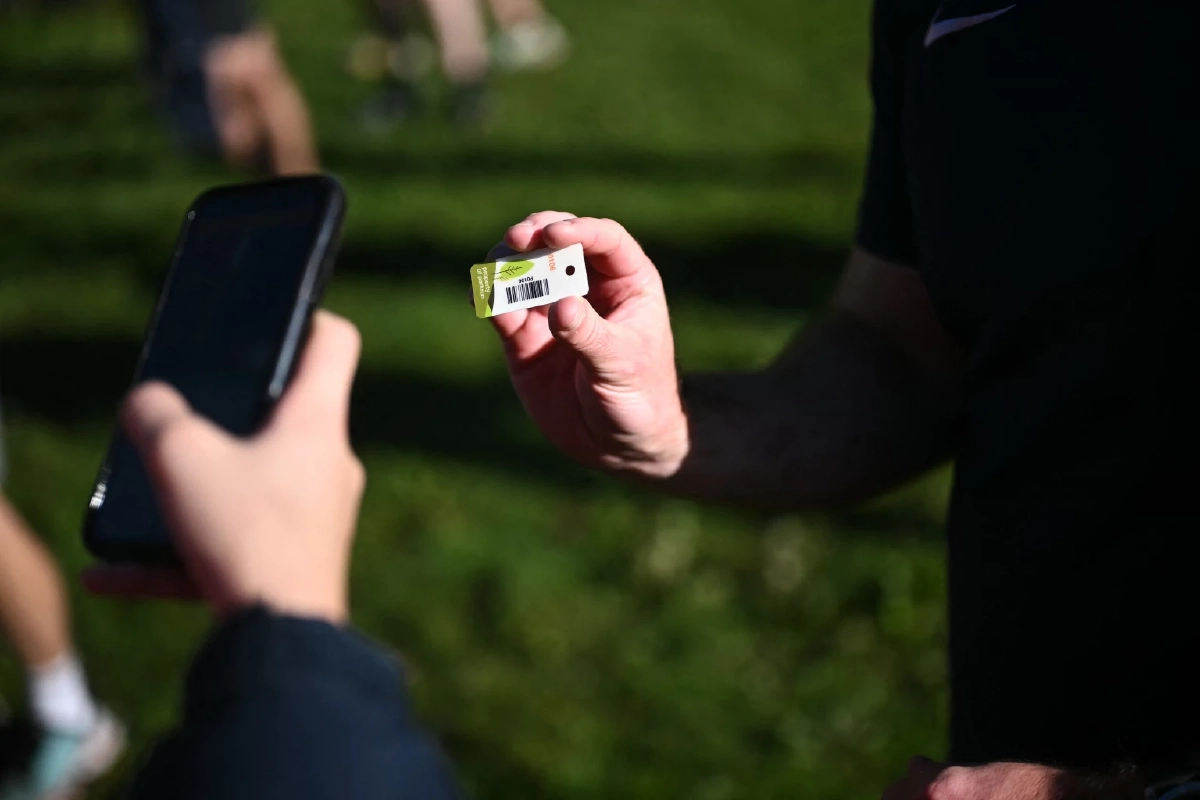 เบื้องหลังจุดกำเนิด เทคโนโลยีบาร์โค้ด ใช้ลดขั้นตอนในการคีย์ข้อมูล, ชำระเงิน, ซื้อ-ขาย สินค้า และ ลดความผิดพลาดของมนุษย์ Credit ภาพ AFP