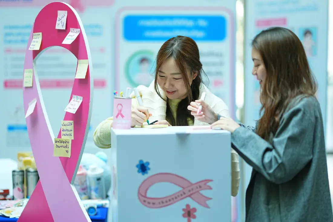 คิง เพาเวอร์ จับพันธมิตร จัด Pink Power & Charity Day สู้มะเร็งเต้านม
