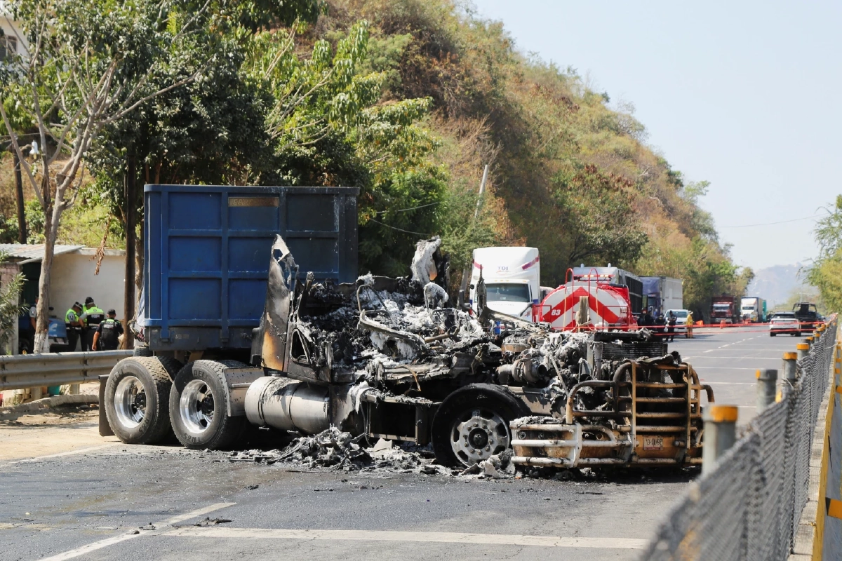 สงครามเม็กซิโก! กองทัพปะทะเดือดแก๊งค้ายาเสพติด ปมเด็ดหัว "เอล เมนโช"