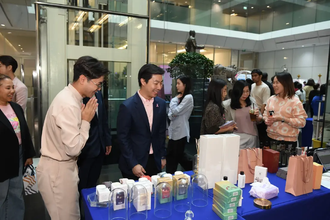 คิง เพาเวอร์ จับพันธมิตร จัด Pink Power & Charity Day สู้มะเร็งเต้านม