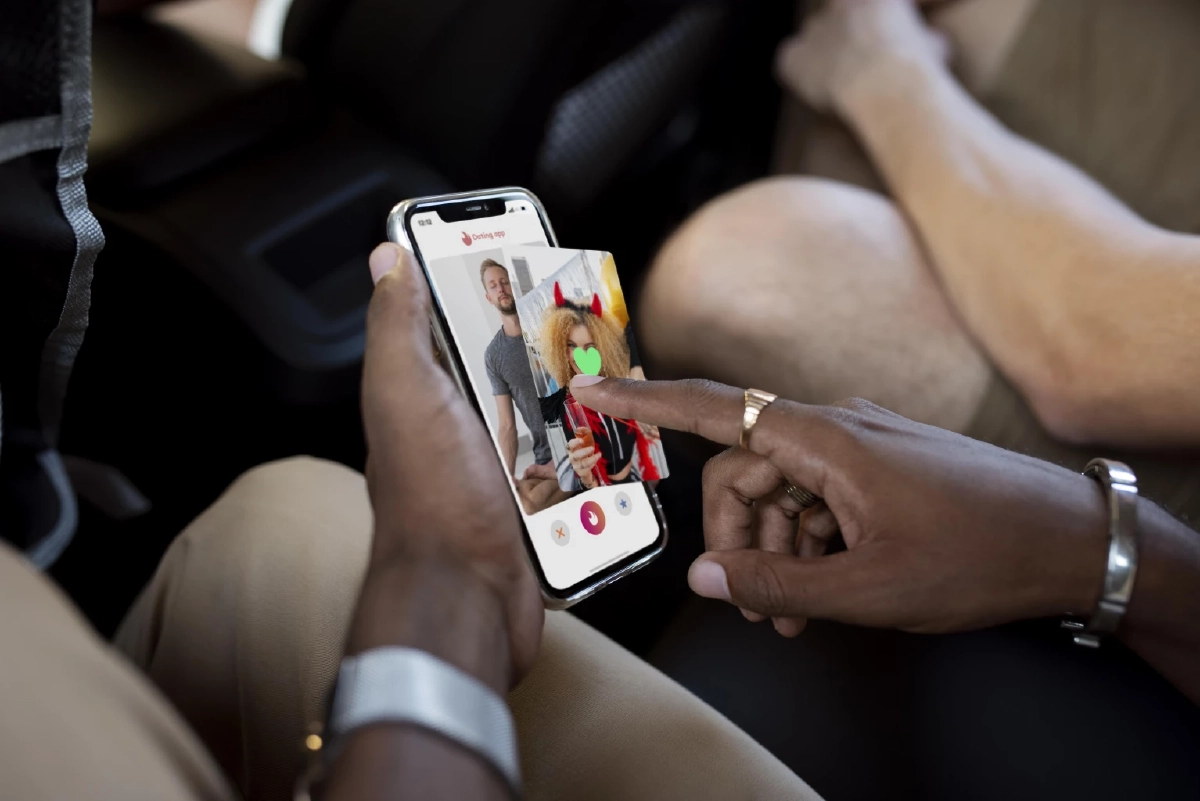 ทำไมคนรุ่นใหม่ ถึงยอมให้ MBTI กลายเป็นผู้กำหนดชะตาความรัก