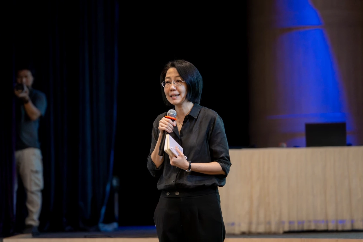 ผศ.ดร.แพร ศิริศักดิ์ดำเกิง ผู้อำนวยการศูนย์มานุษยวิทยาสิรินธร (องค์การมหาชน)