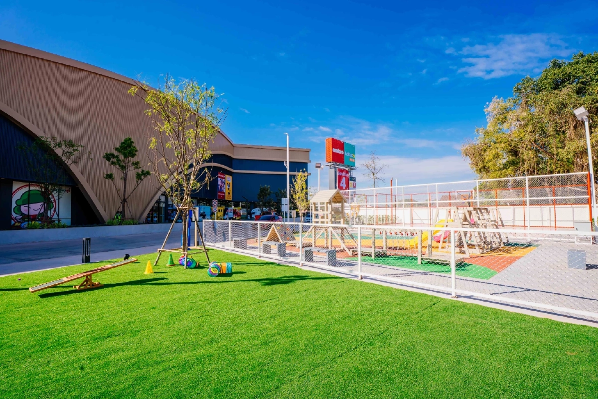 ถอดรหัส Lotus’s Happy Mall ยกระดับจาก 'ศูนย์การค้า' สู่ ‘พื้นที่ความสุขชุมชน’