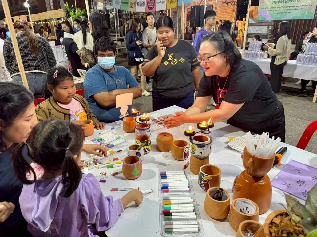 ‘ปากน้ำโพโซกู้ด’ เปลี่ยนเมืองทางผ่าน ให้เป็น ‘เมืองคราฟต์’ มีชีวิตอีกครั้ง