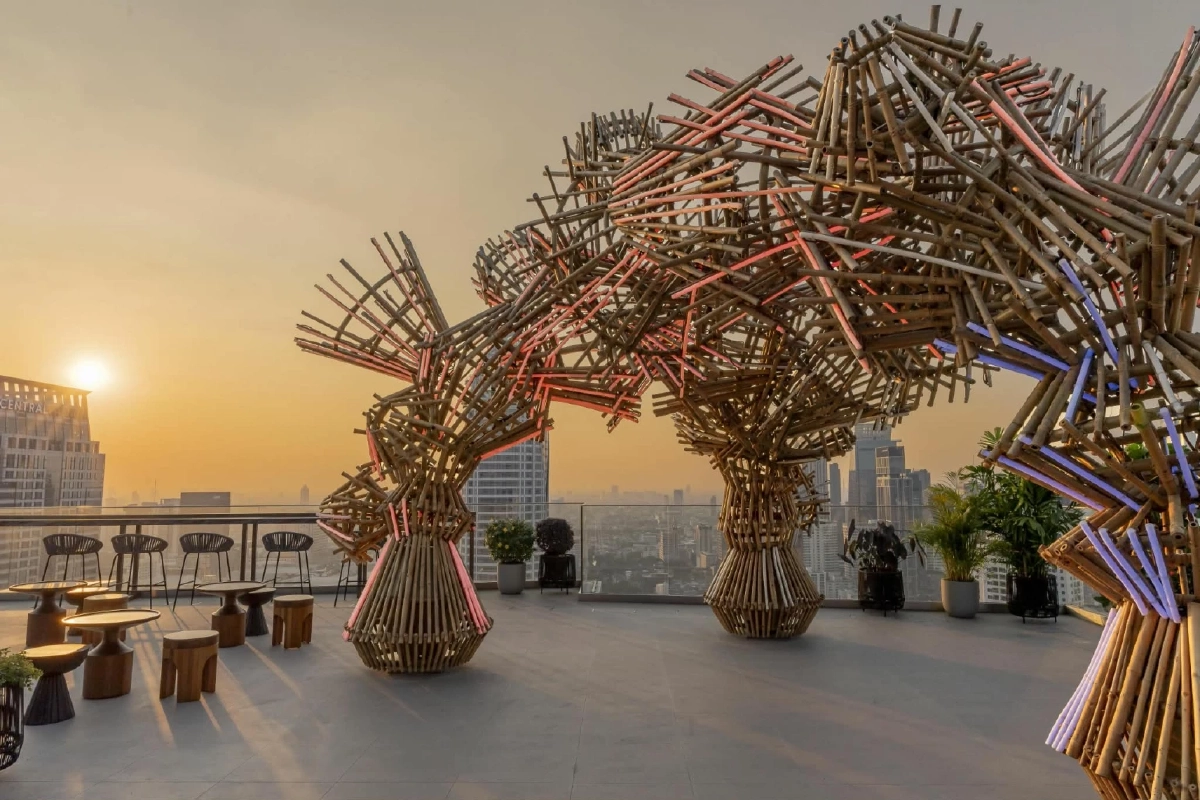 Sato San รูฟท็อปบาร์ราชประสงค์ จุดแฮงเอาต์สไตล์อีสาน-ญี่ปุ่น