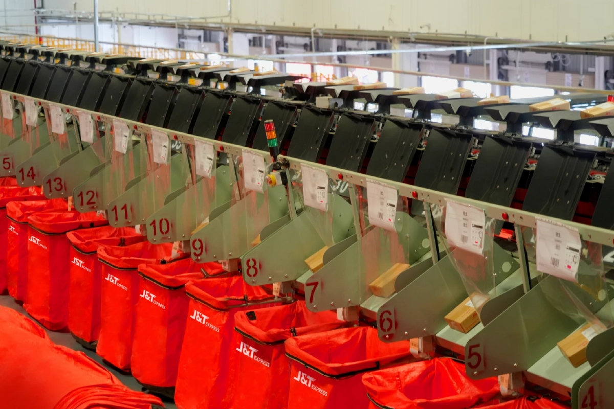 เจแอนด์ที เอ็กซ์เพรส ลุยขับเคลื่อนเทคโนโลยีบูม ‘ธุรกิจโลจิสติกส์ในไทย’