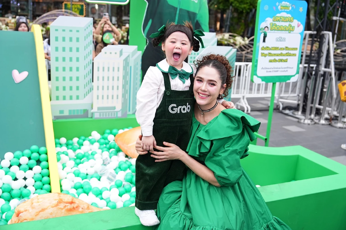 ‘แกร็บเกล’ ควง 4 หนุ่ม ‘Friend of Grab’ ในงาน ‘GrabFood MEGA GALE ถูกกว่าชัวร์’