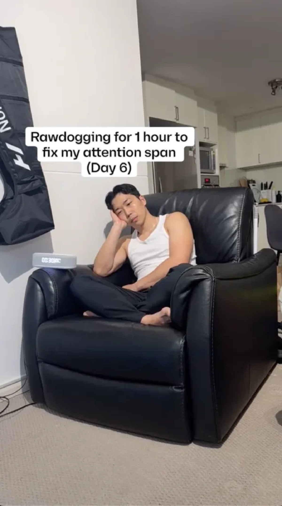 Gen Z เปิดเทรนด์ฮิต Rawdogging เลิกติดจอ 'นั่งเฉยๆ ไม่ทำอะไรเลย'