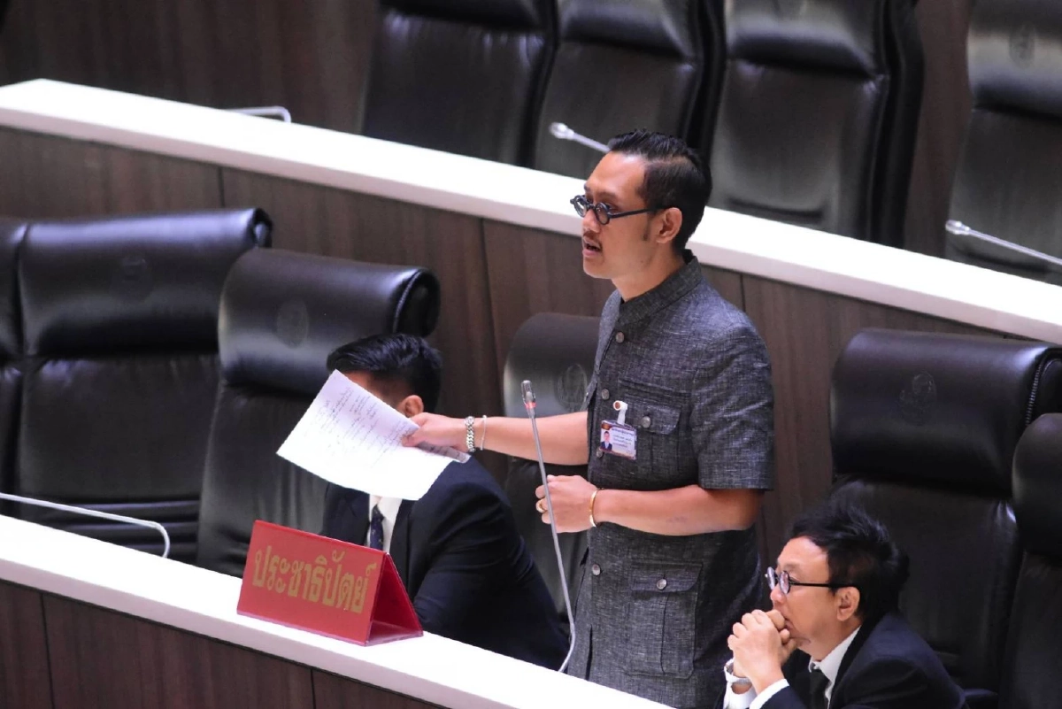 พิทักษ์เดช จี้รับผิดชอบวิกฤตน้ำมัน ซัดต้องโปร่งใส  ประชาชนรอฟัง