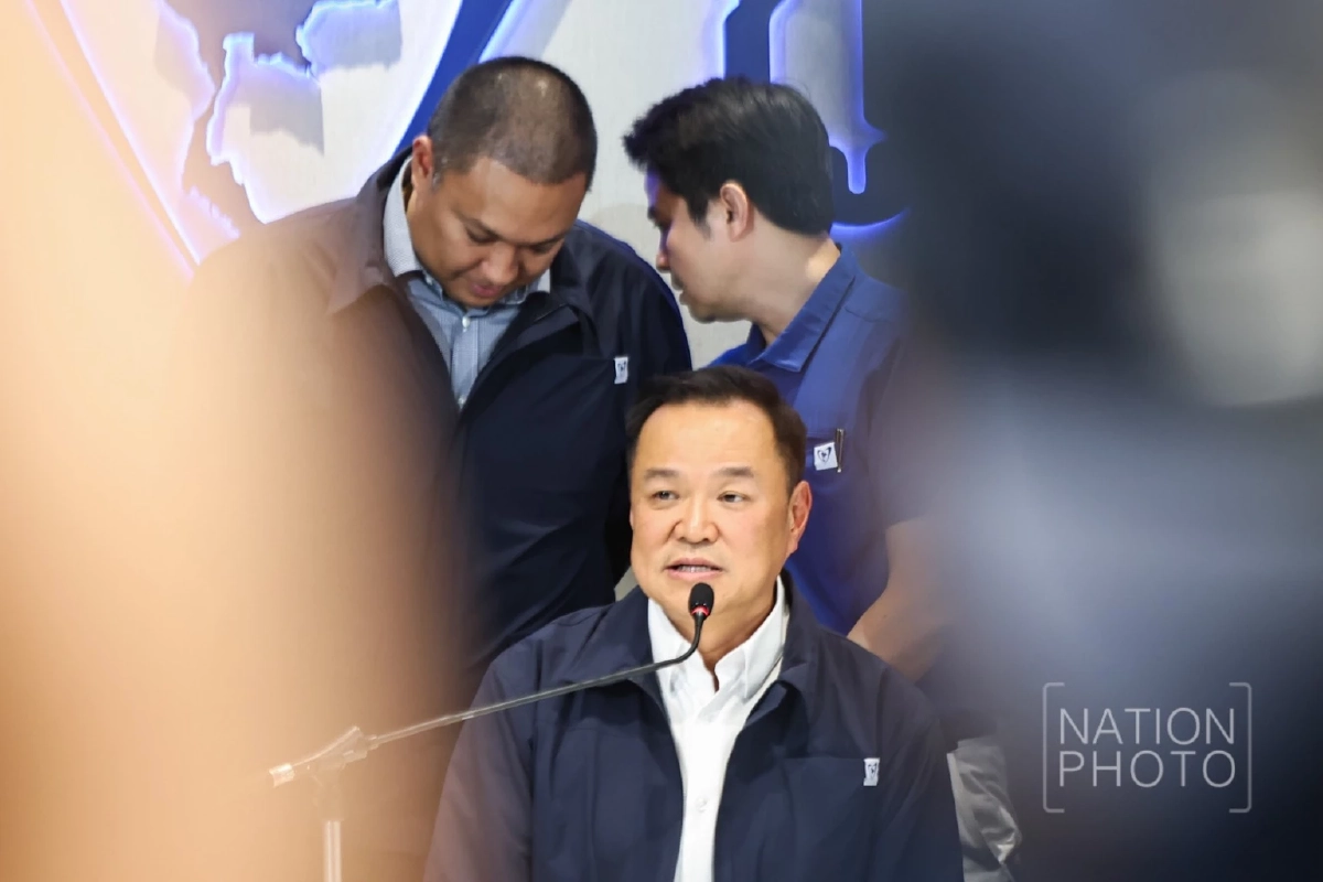 อนุทิน ชาญวีรกูล