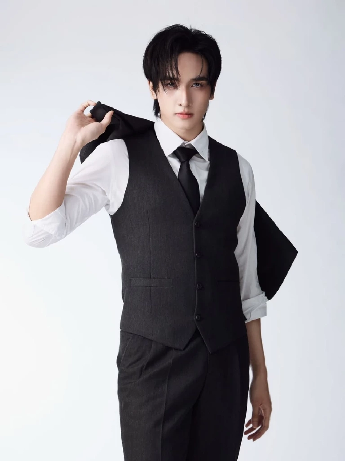 'กองทัพ พีค' ควบซีรีส์ 2 โปรเจกต์ ท้าทายบทบาทใหม่ใน 'Shared Space Romance'