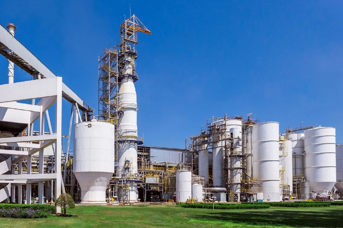 เปิดกรณีศึกษา! ทางรอดยุคน้ำมันแพง Double A ใช้พลังงานสะอาดรับมือ