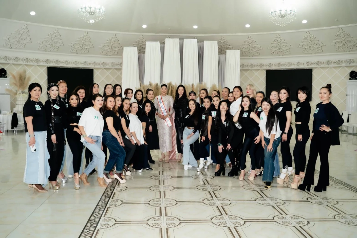 ‘แซมมี่ ชนิตา’ Mrs. World 2025 เริ่มปฏิบัติภารกิจโลก พร้อมส่งต่อพลังผู้หญิงและคุณค่าครอบครัว