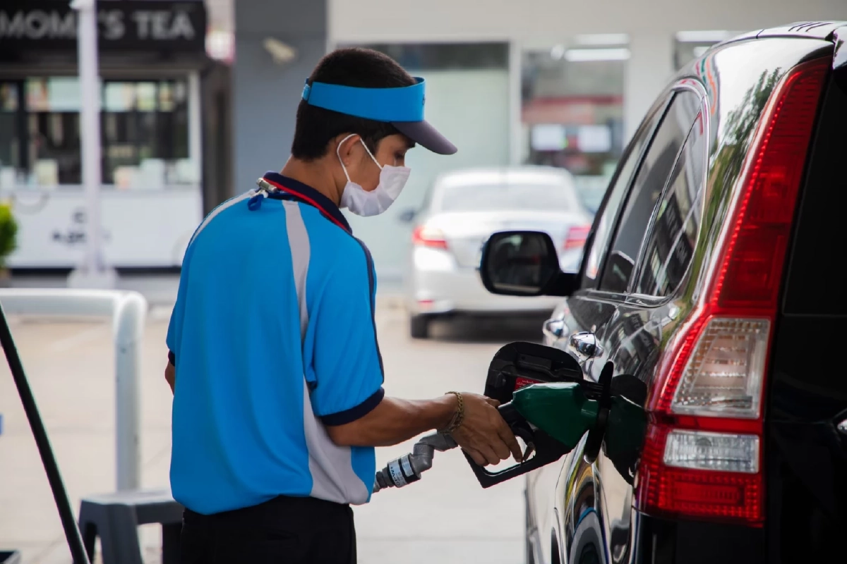 'ราคาน้ำมัน' ไทยแพงเบอร์7 ของอาเซียน-บรูไนแค่7บาท สิงคโปร์ นำลิ่วที่1 ดีเซลเฉียด 100บ./ลิตร