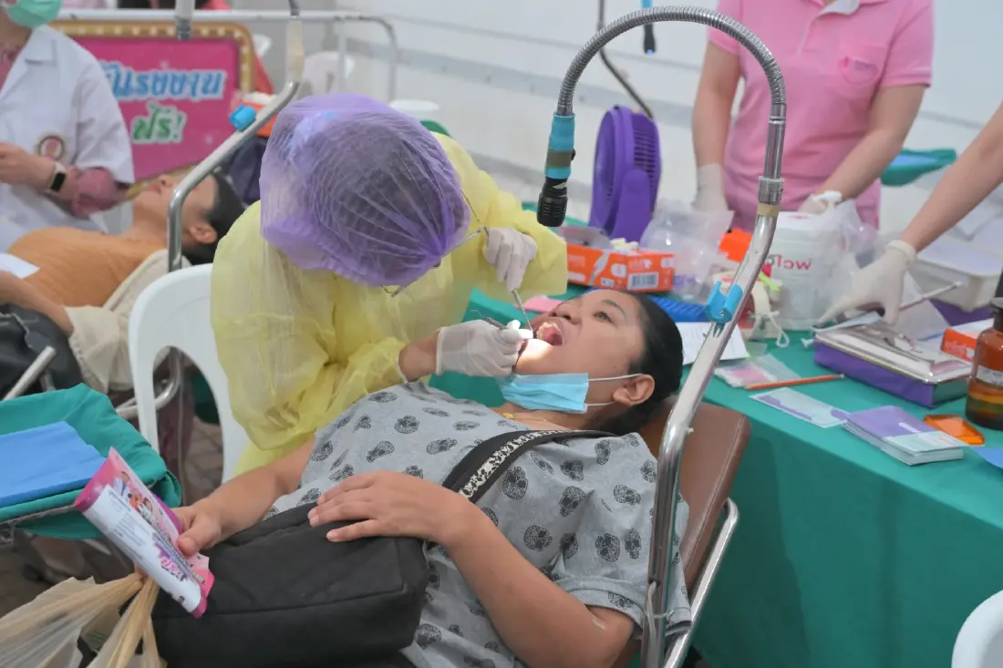 จุฬาฯ ยกระดับคุณภาพชีวิตแรงงาน จัดตรวจสุขภาพ และให้บริการด้านต่าง ๆ ฟรี! กลางสยามสแควร์