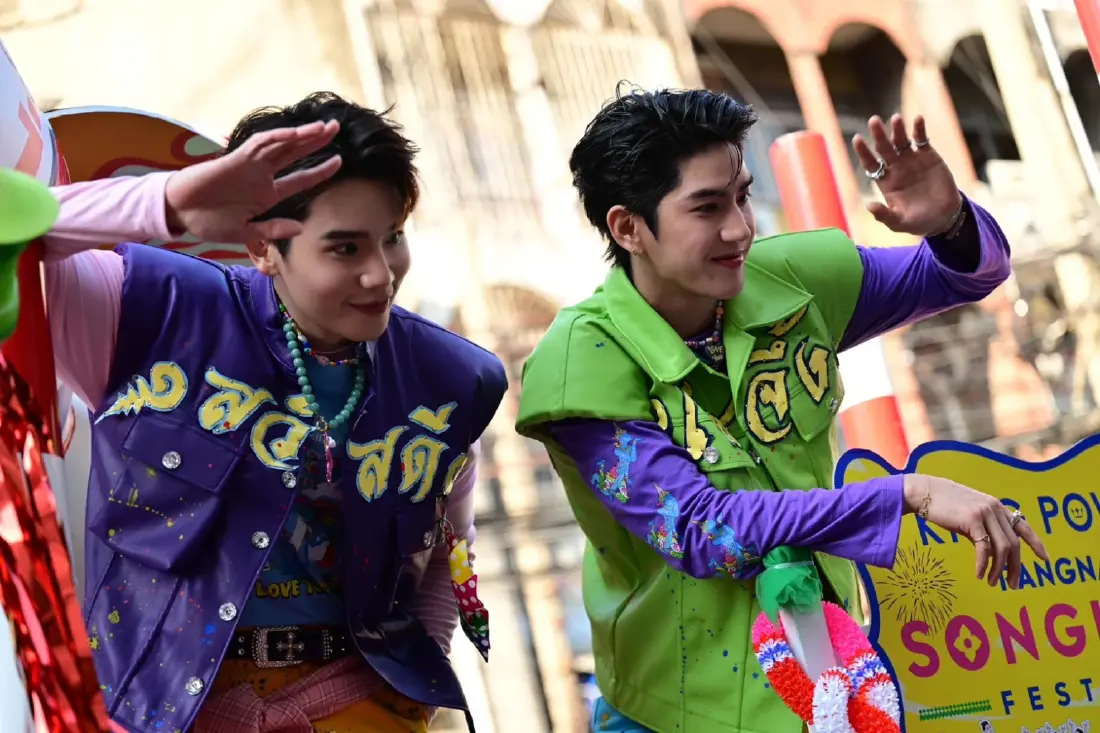 คิง เพาเวอร์ จัดใหญ่ 'อภิมหาสงกรานต์รางน้ำ  THE JOY OF THAI ตะลุยสุข สนุกไทย'