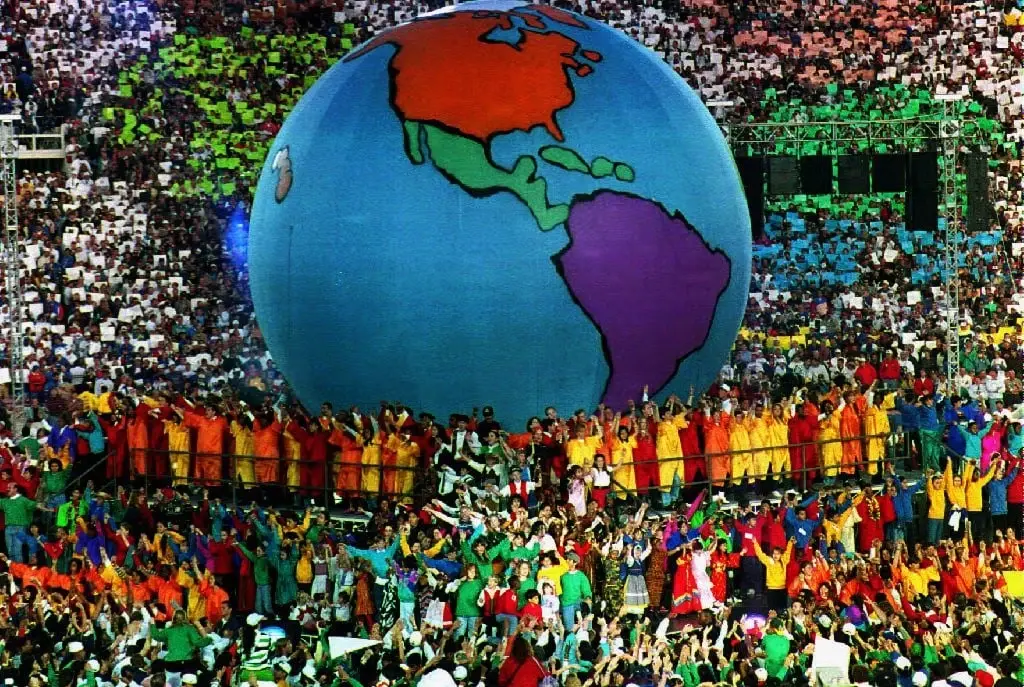 Michael Jackson ผู้สร้าง Super Bowl Halftime Show เป็นพื้นที่โฆษณา ทรงอิทธิพลที่สุดในโลก Credit ภาพ REUTERS 