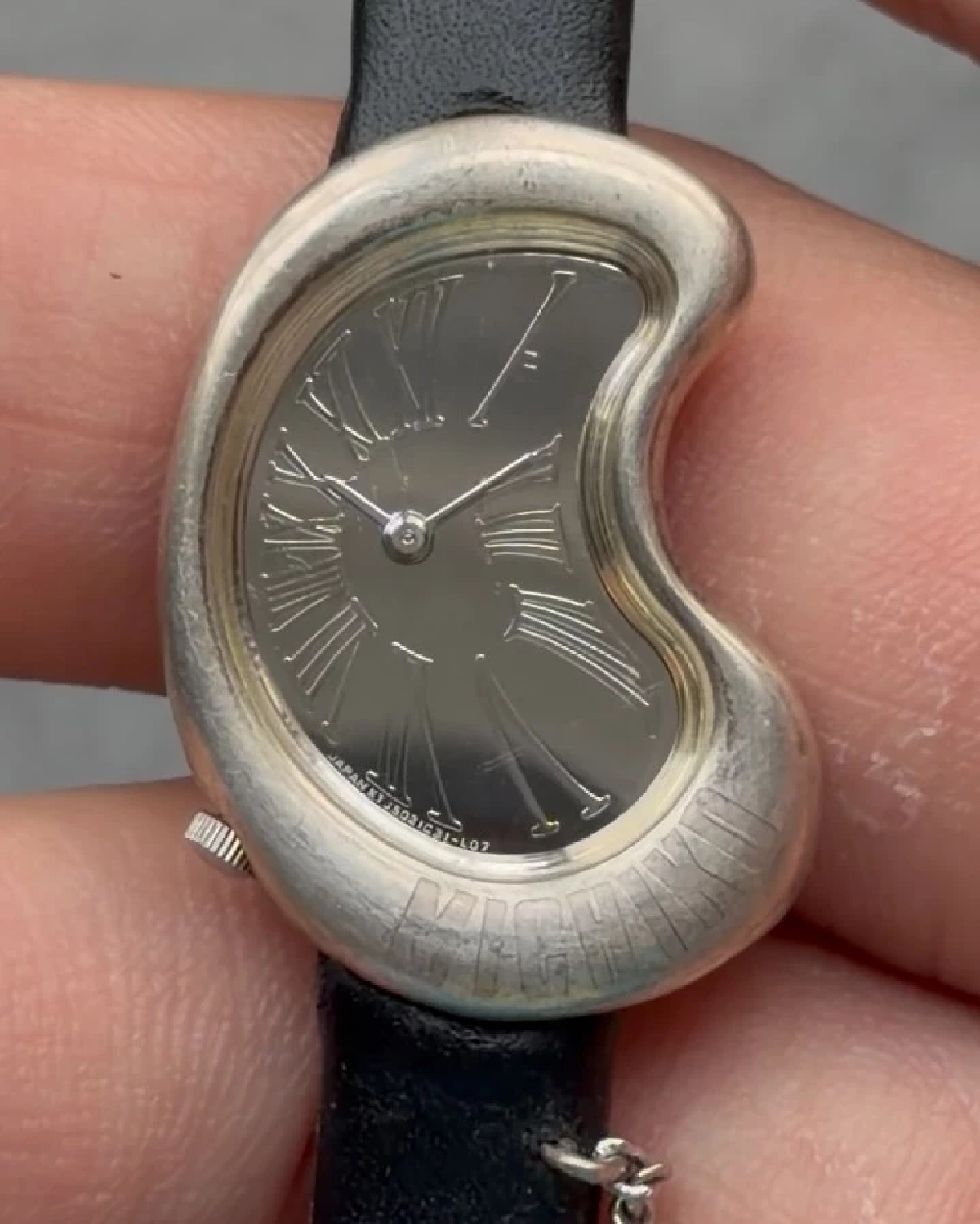 Gen Z ปลุกกระแส  'นาฬิกาวินเทจ'  ซื้อเพราะ ‘ดีไซน์’ ไม่ใช้ดูเวลา