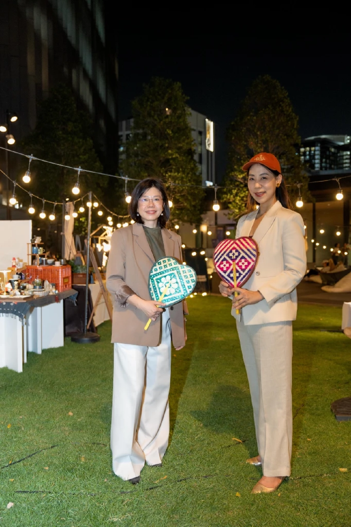 Dusit Central Park จับมือ SCGP เนรมิตสวนลอยฟ้า เป็นตลาดแบ่งปันความสุขรับปีใหม่ไทย