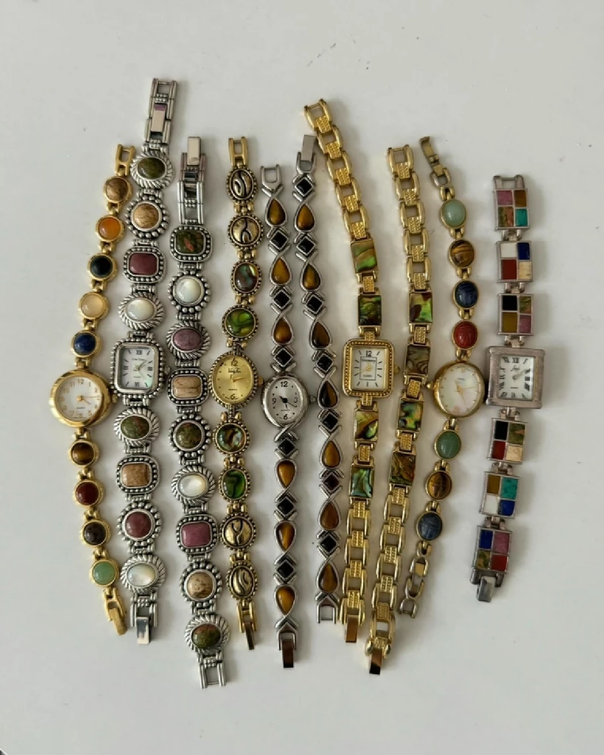 Gen Z ปลุกกระแส  'นาฬิกาวินเทจ'  ซื้อเพราะ ‘ดีไซน์’ ไม่ใช้ดูเวลา