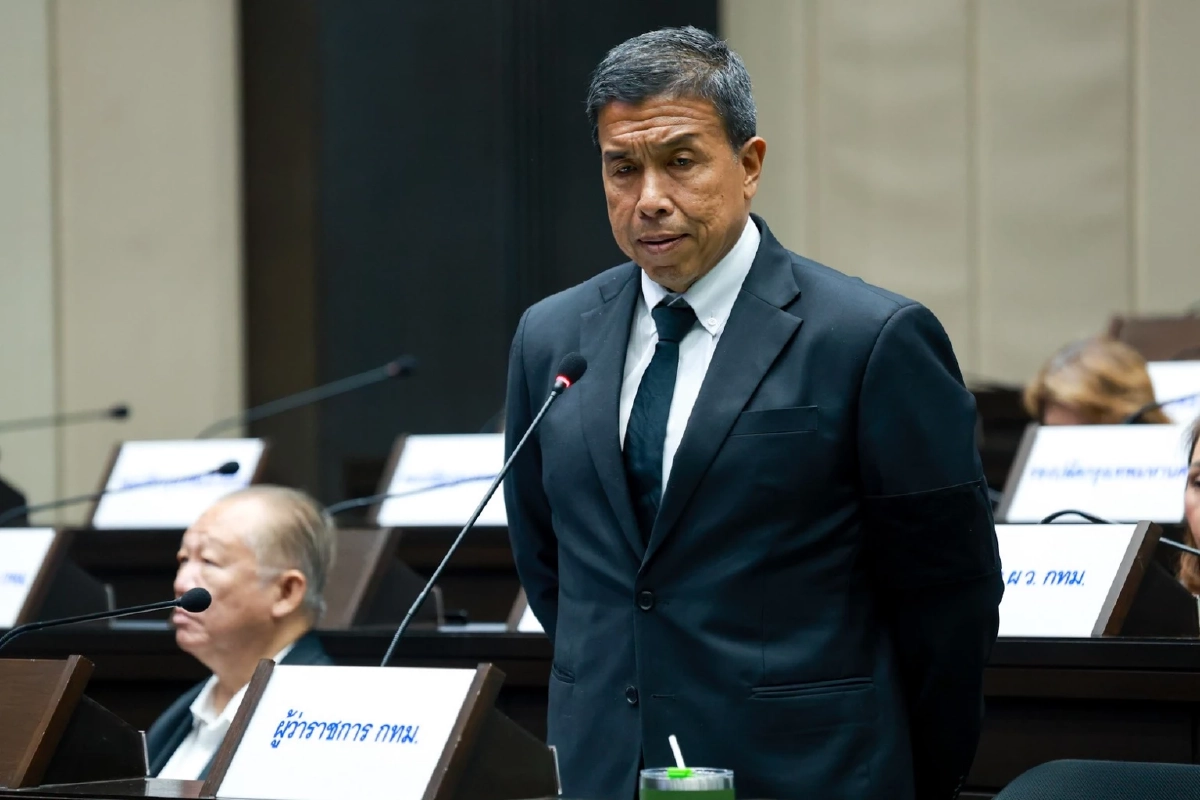 ชัชชาติ สิทธิพันธุ์ ผู้ว่าราชการกรุงเทพมหานคร 