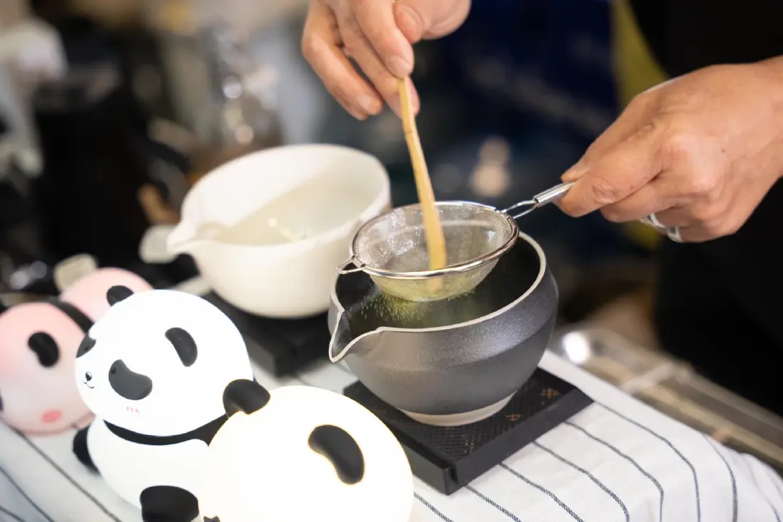 มนต์เสน่ห์แห่งชา ของหวาน ประติมากรรมแพนด้ายักษ์สูงกว่า 6 เมตร เดอะมอลล์ไลฟ์สโตร์