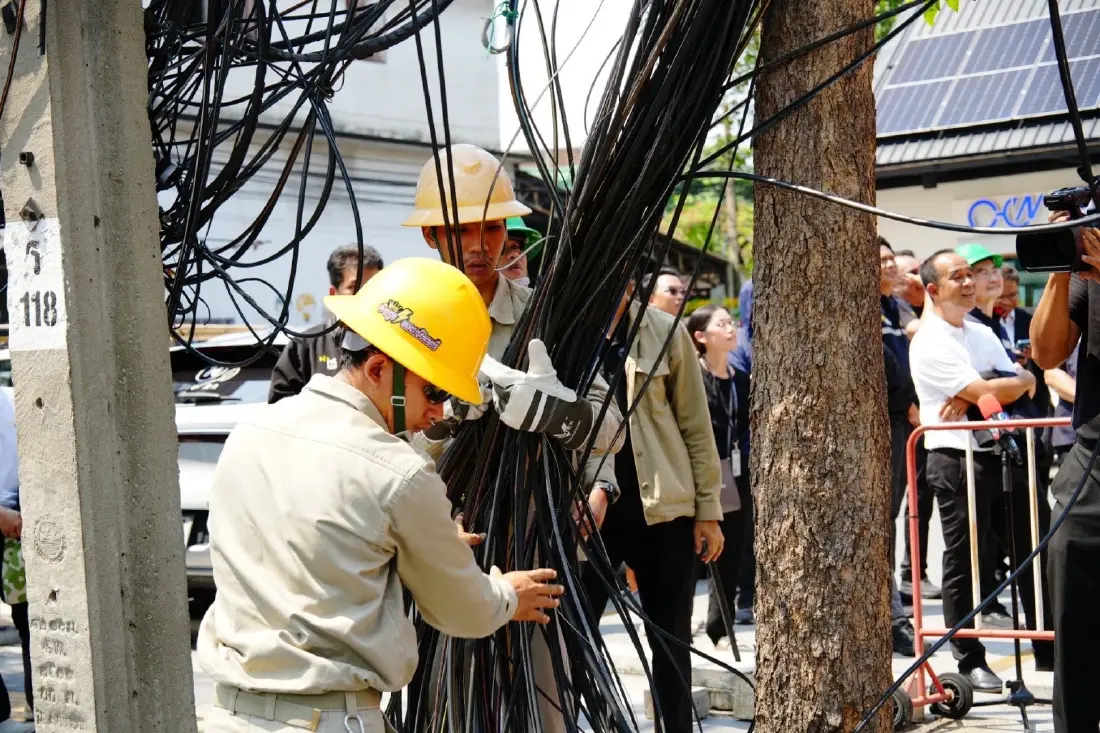 MEA Kick Off รื้อสายสื่อสารลาดพร้าว ยกระดับความปลอดภัย