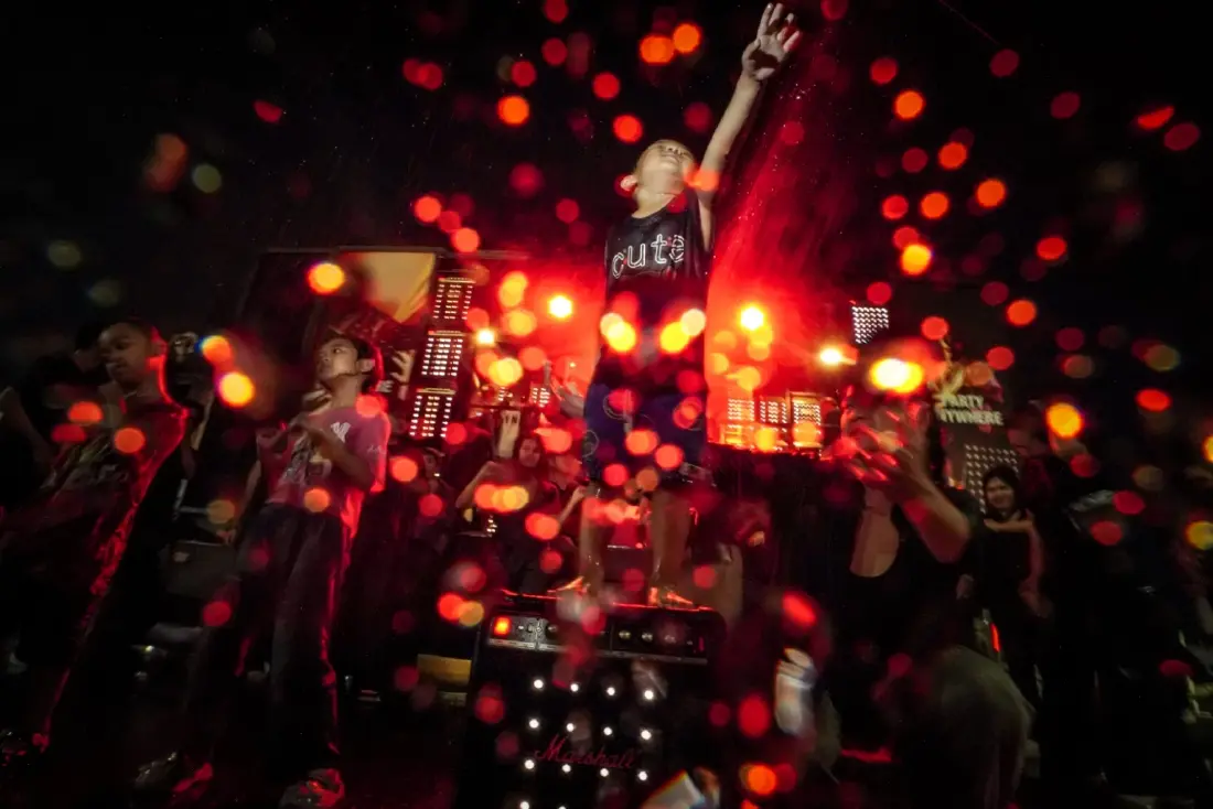 เปลี่ยนทุกหัวถนนให้กระหึ่มด้วยเสียงดนตรี กับ Marshall ‘Party Anywhere’